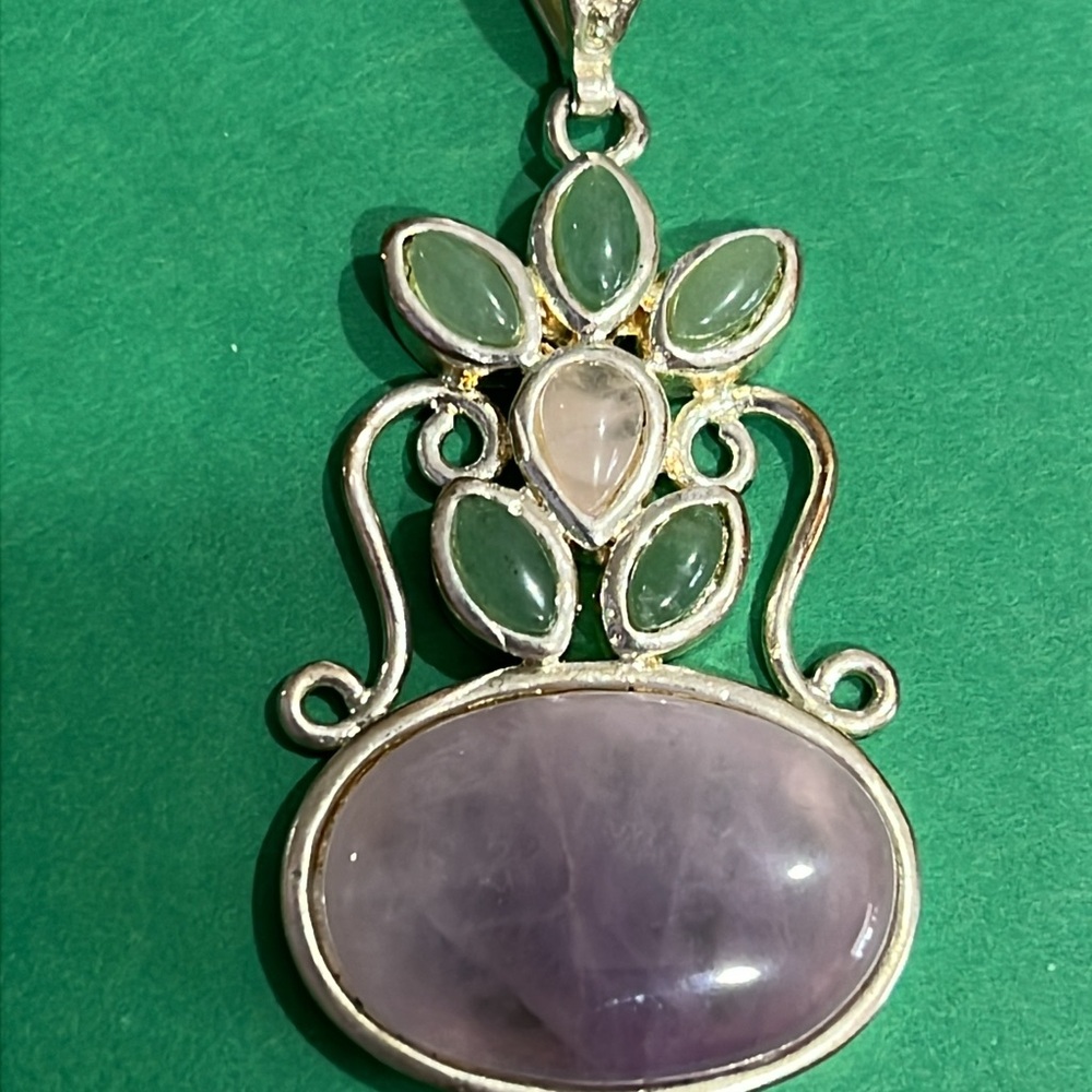 Silvertone Amethyst, rose quart and Green aventurine  Stone Pendant